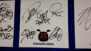 One ok Rock（ワンオク） 横浜アリーナ25周年サイン
